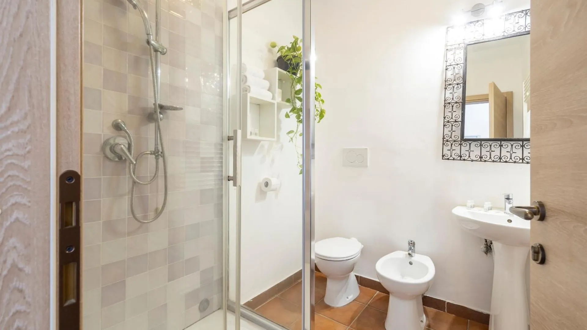Casale Acquasanta Otel Roma Konukevi