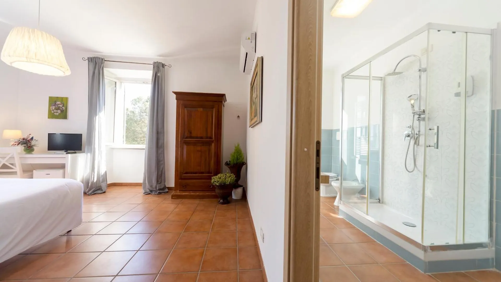 Casale Acquasanta Otel Roma Konukevi