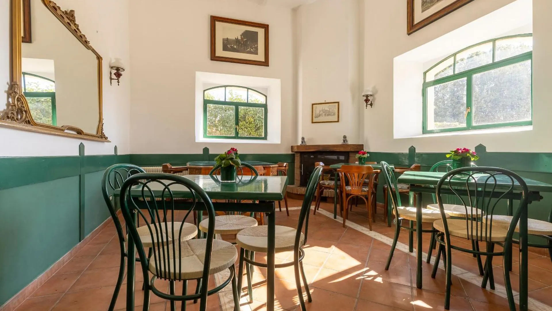 Konukevi Casale Acquasanta Otel Roma İtalya